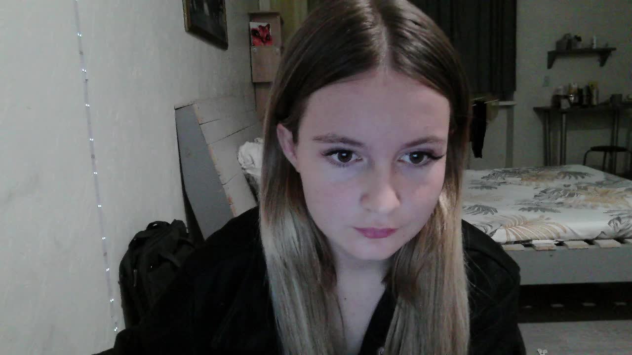 Katarsis05 Adult Chat September 18, 2025