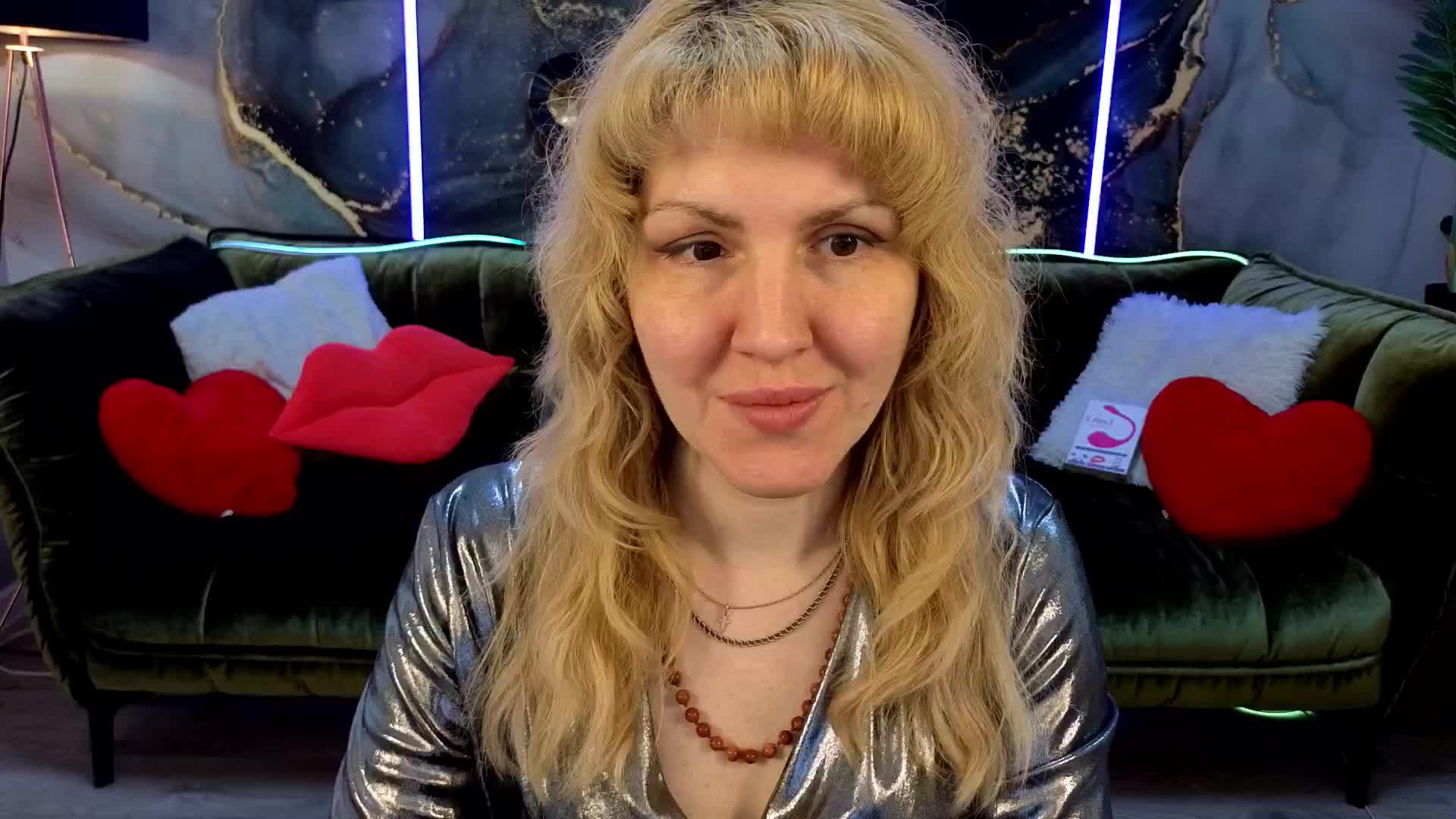 NatalyChanel Adult Chat September 18, 2025