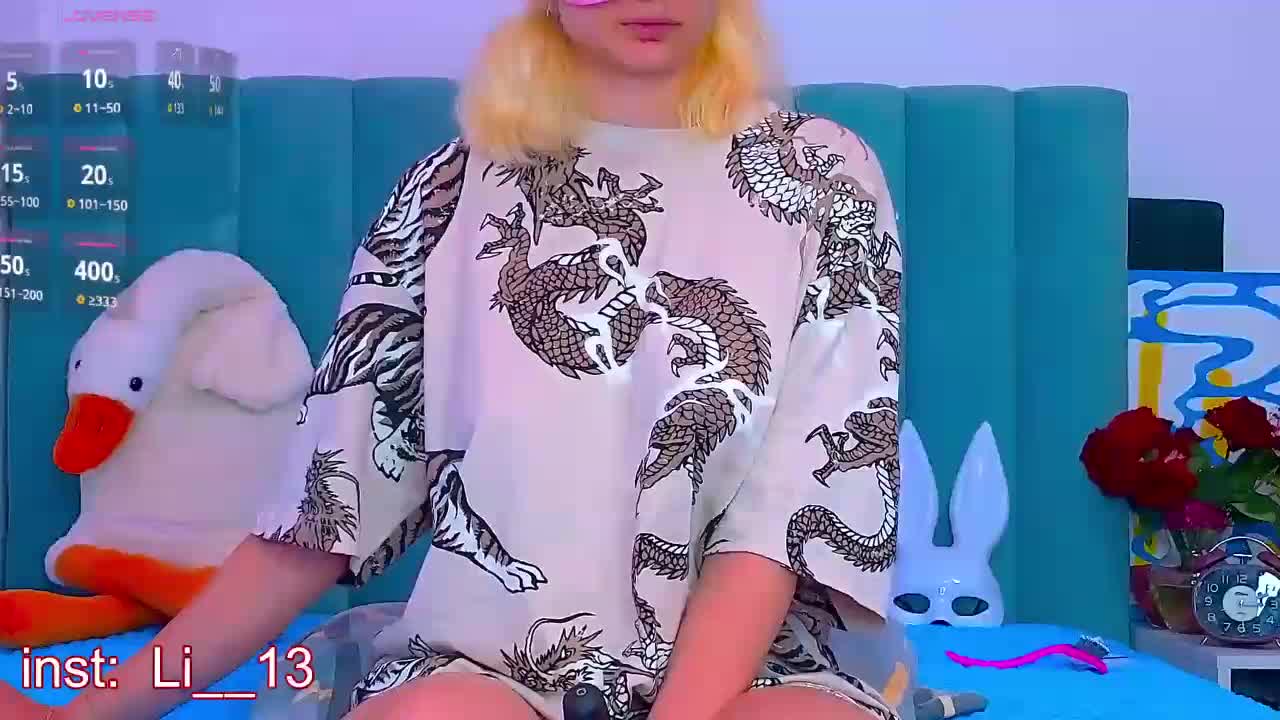 Angelina_1 Adult Chat September 18, 2025