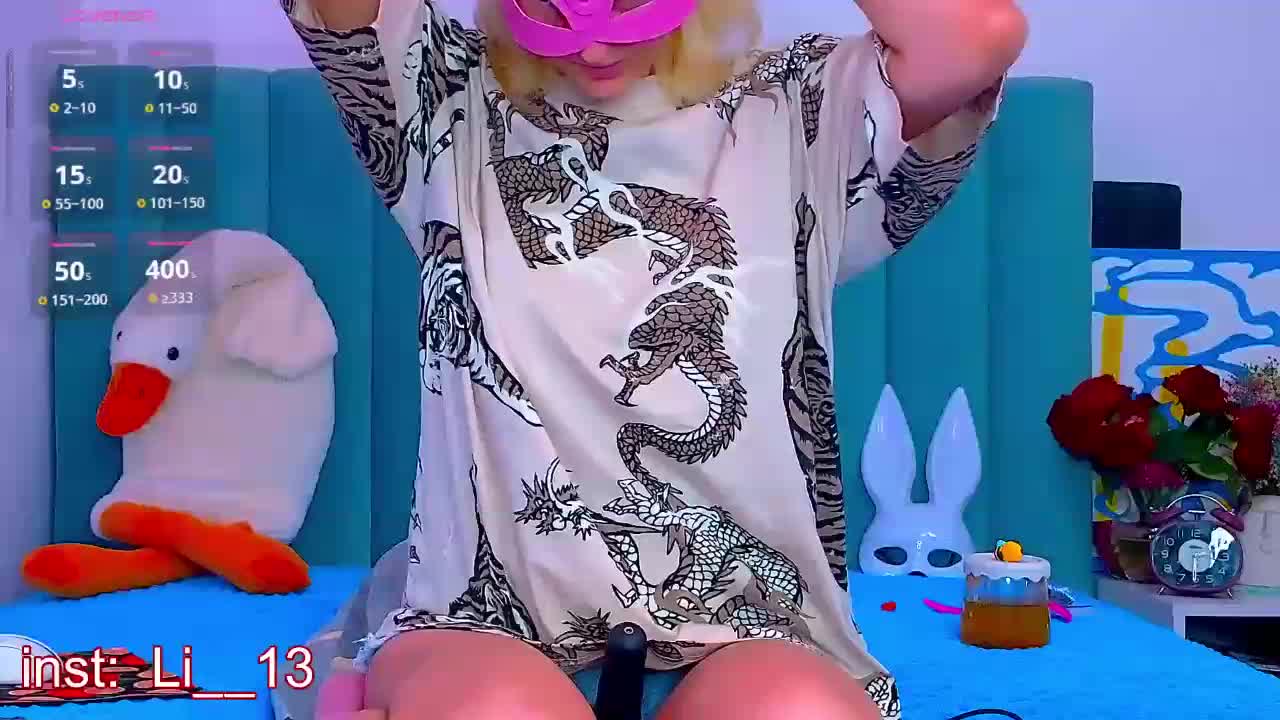 Angelina_1 Adult Chat September 18, 2025