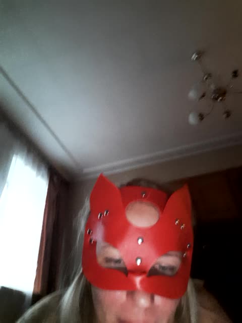 -nelya- Adult Chat September 18, 2025