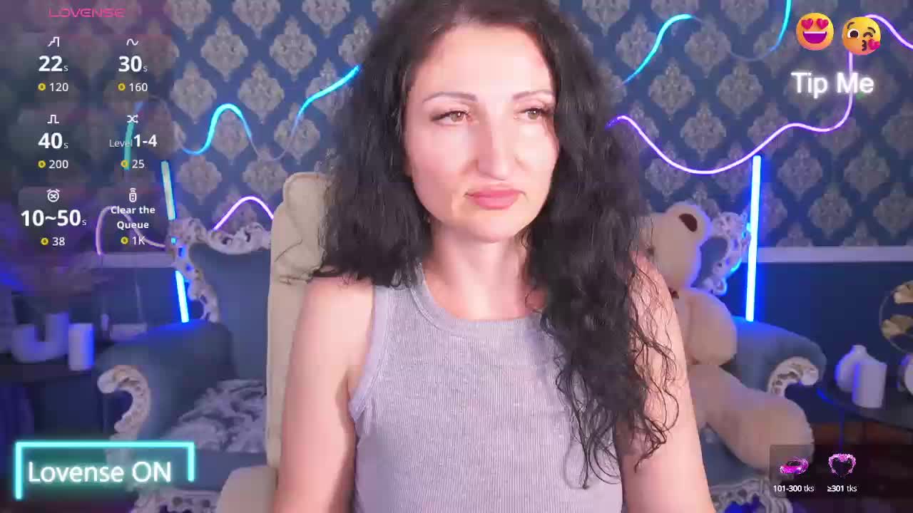 MissRossi Adult Chat September 18, 2025