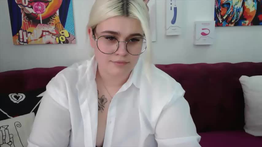 Amber_Monro Adult Chat September 18, 2025
