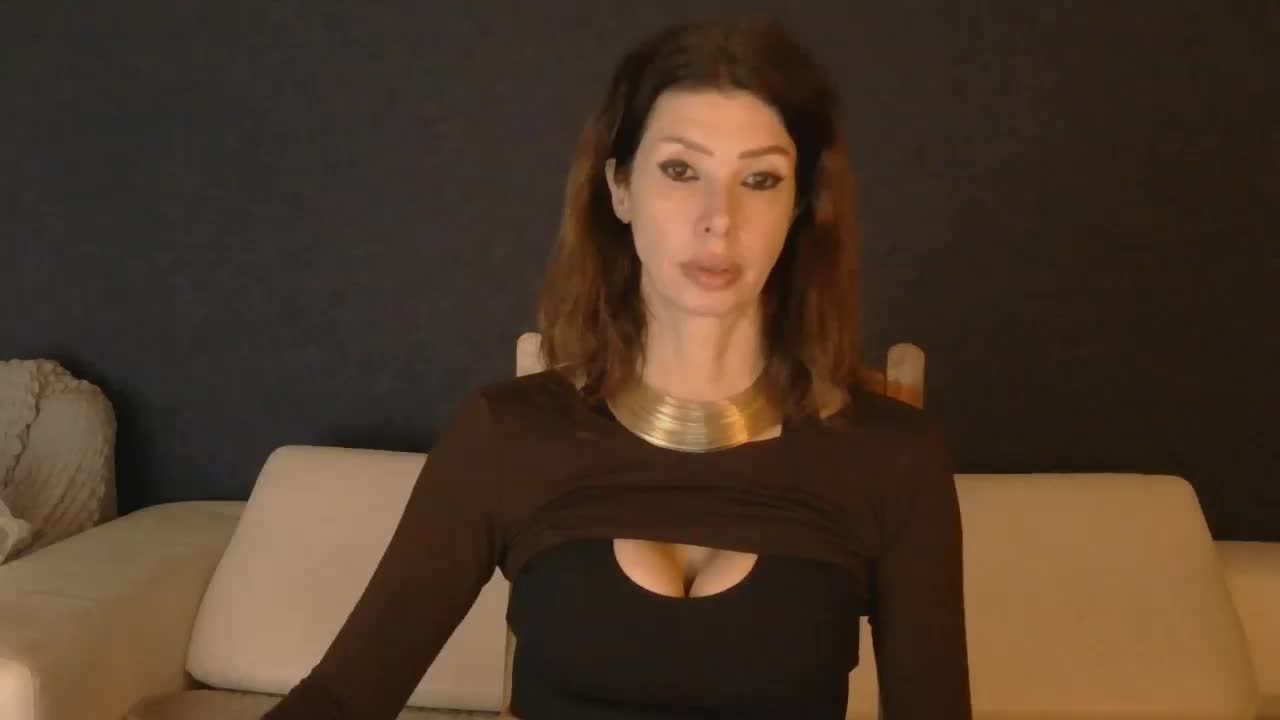 WhiteQueen888 Adult Chat September 18, 2025