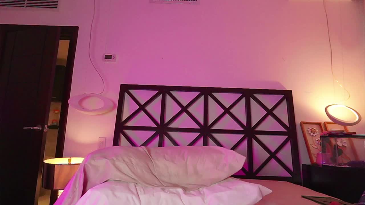 LunaMystyque Adult Chat September 18, 2025