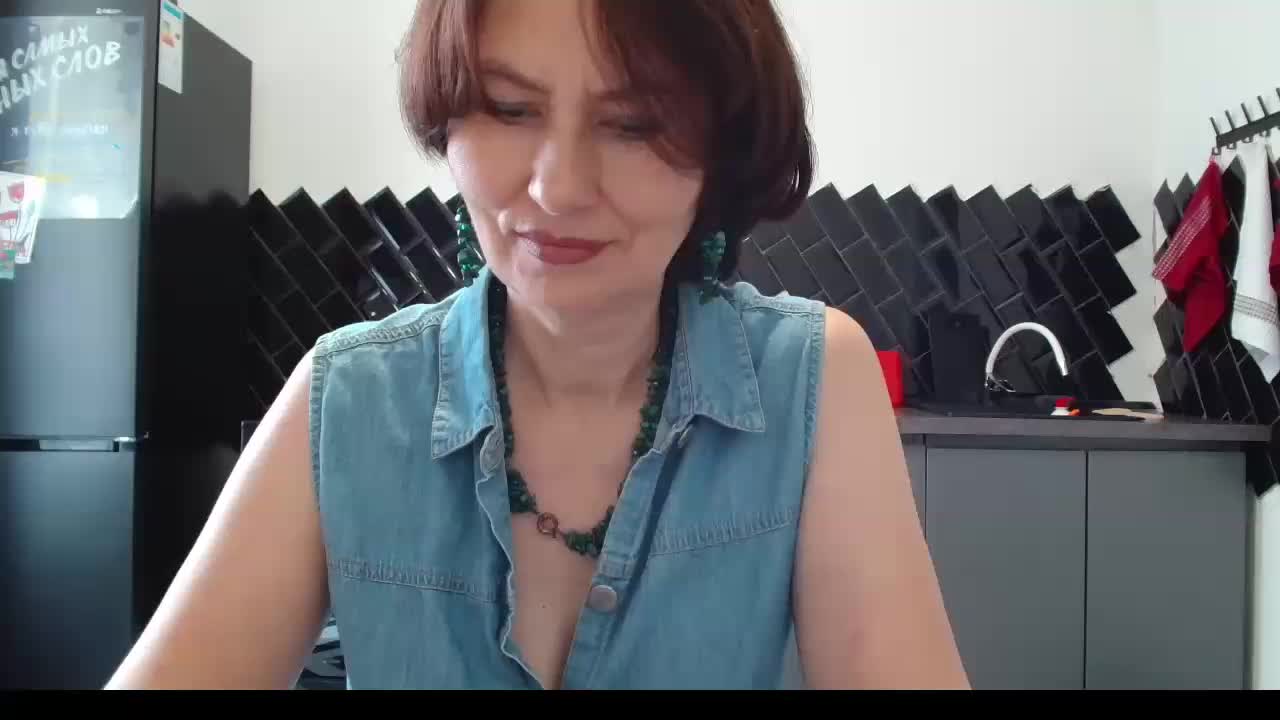 ANGELALADI Adult Chat September 18, 2025