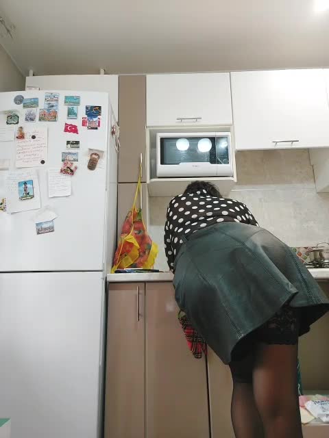 LaliaMia Adult Chat September 18, 2025