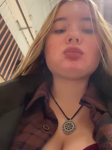 StephanieMur Adult Chat September 18, 2025