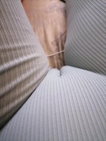 -Tiffany- Adult Chat September 18, 2025