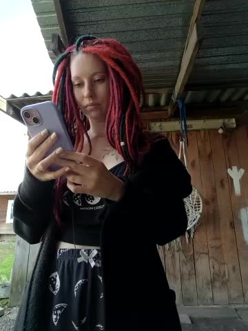 Frost_foxy Adult Chat September 18, 2025