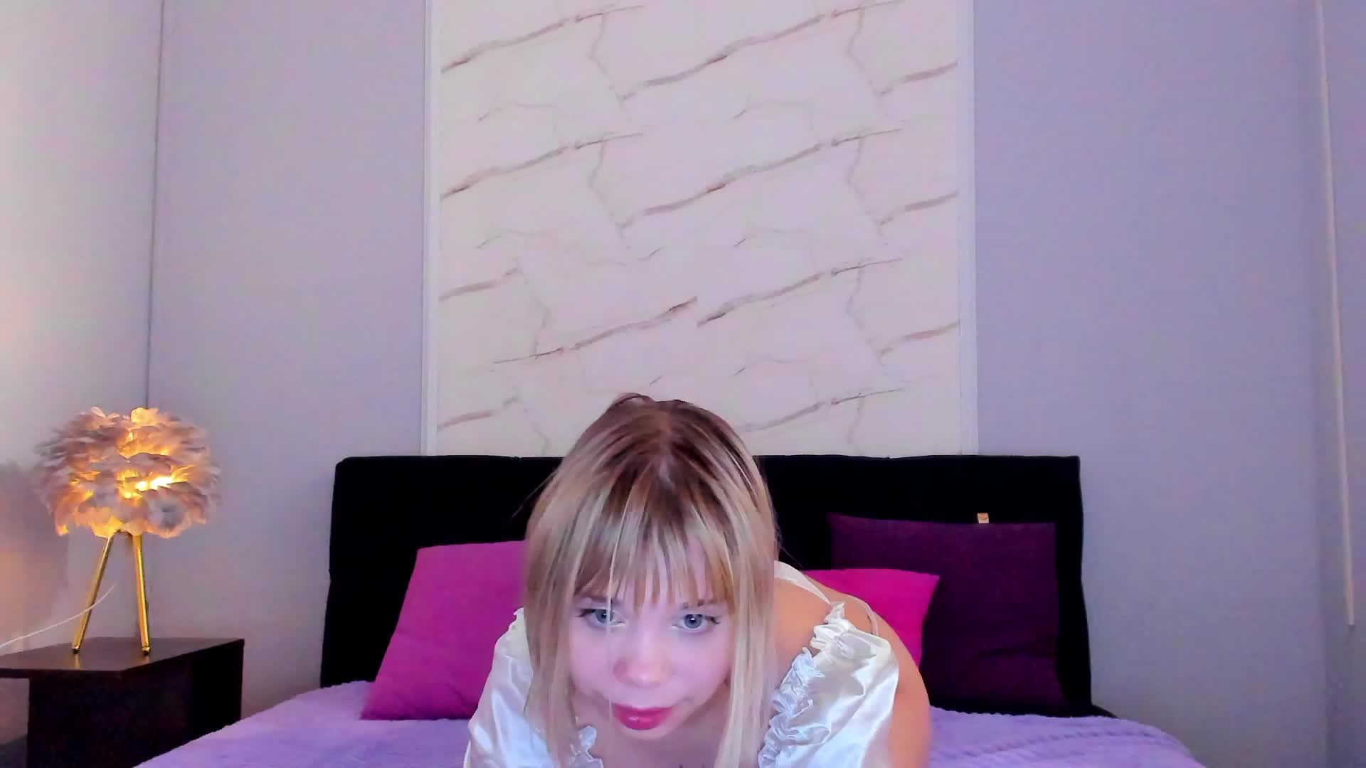 kittygold18 Adult Chat September 18, 2025