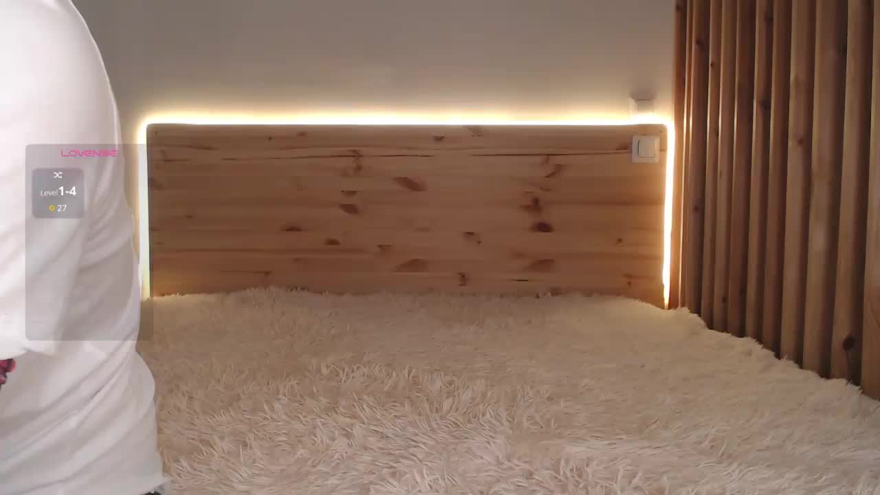 BananaBrain7 Adult Chat September 18, 2025