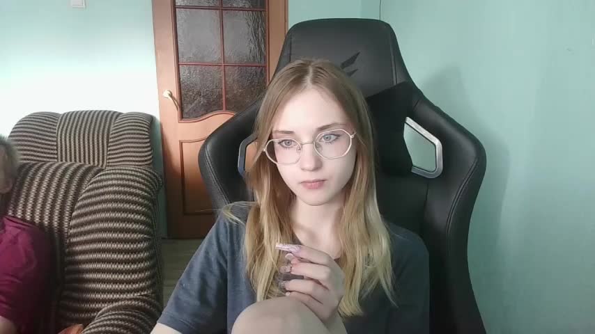 emolina1337 Adult Chat September 18, 2025