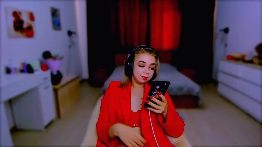 littleSiyfairy Adult Chat September 18, 2025