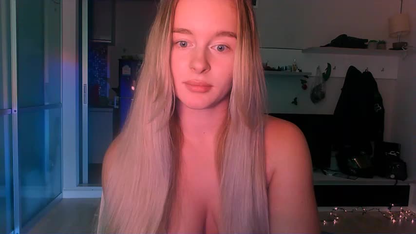 Eva_Jaya Adult Chat September 19, 2025