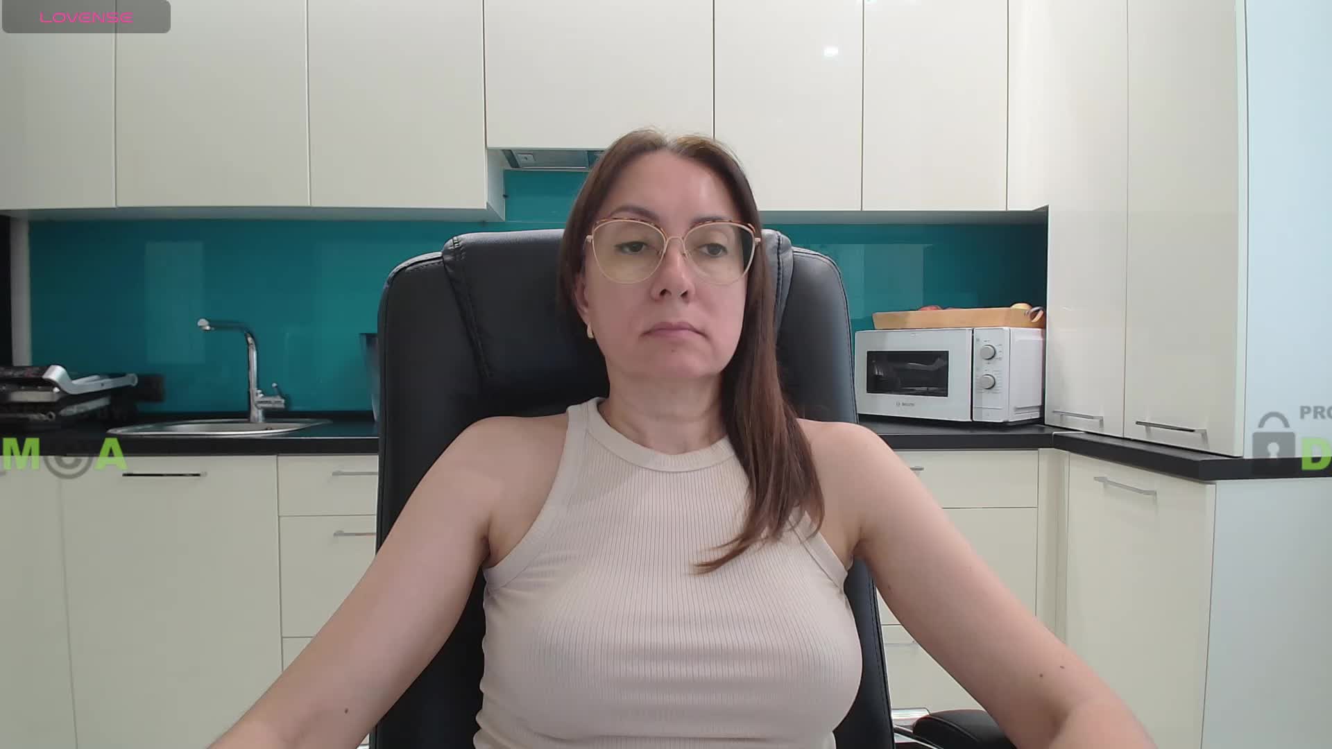 Valerianice Adult Chat September 19, 2025