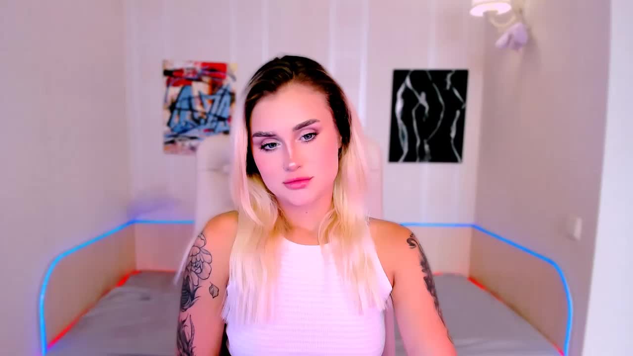 Ravenaaaa Adult Chat September 19, 2025