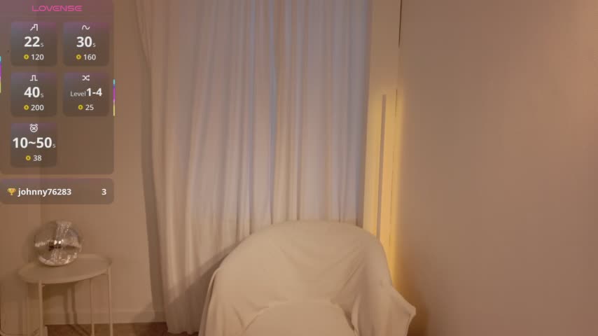 chloe_dreammm Adult Chat September 19, 2025