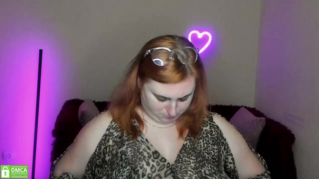 Aliciaredluv Adult Chat September 18, 2025