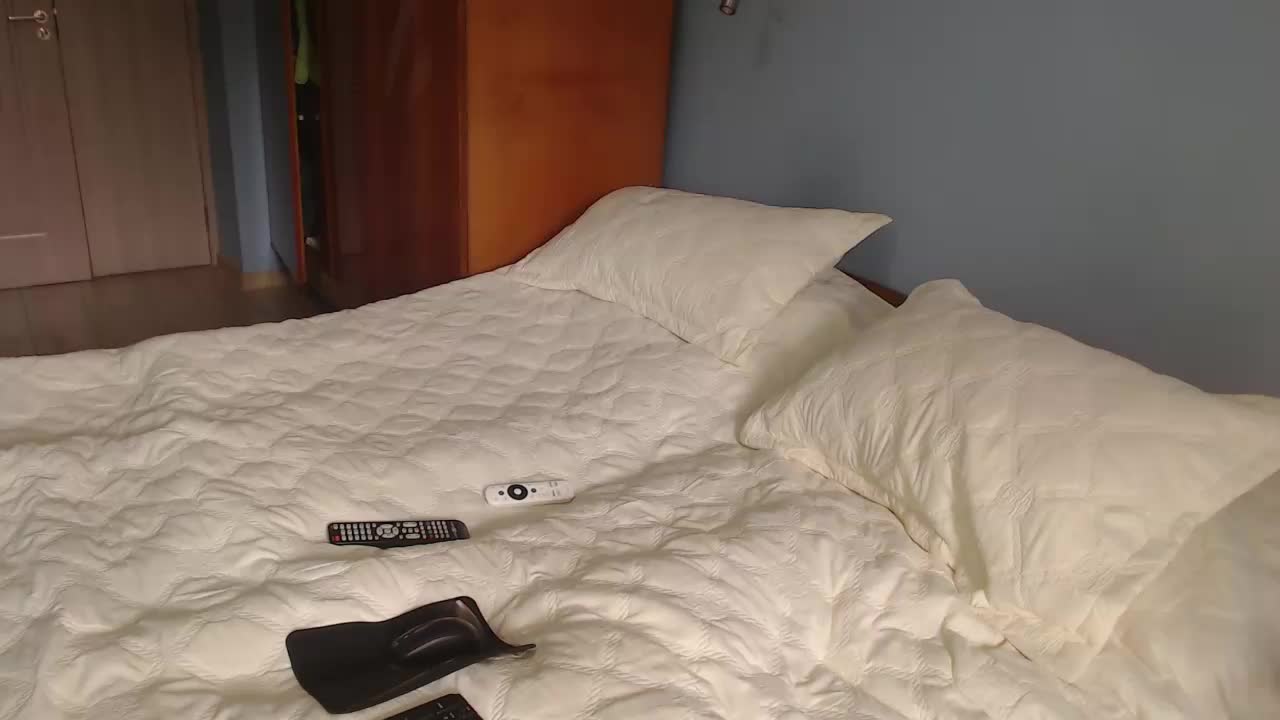 mandarinka28 Adult Chat September 19, 2025