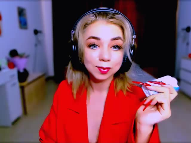 BabyNicole Adult Chat September 19, 2025