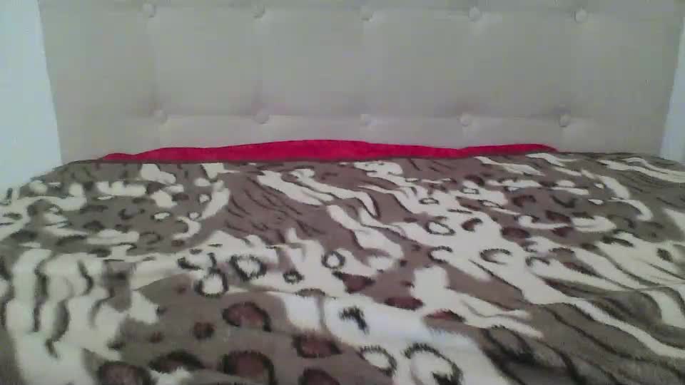 ladyc24 Adult Chat September 19, 2025