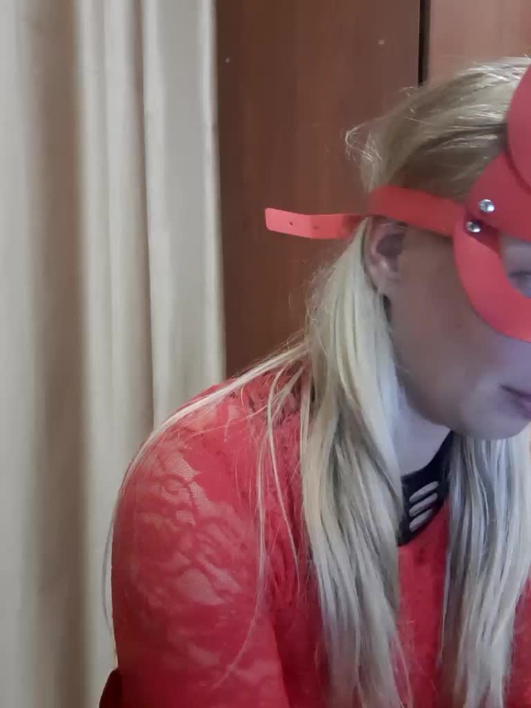 -nelya- Adult Chat September 19, 2025