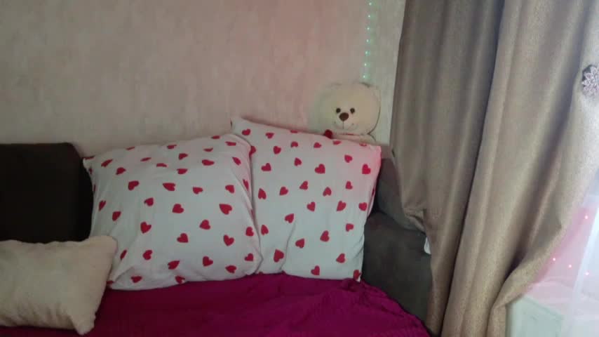 Anya-Daisy Adult Chat September 19, 2025