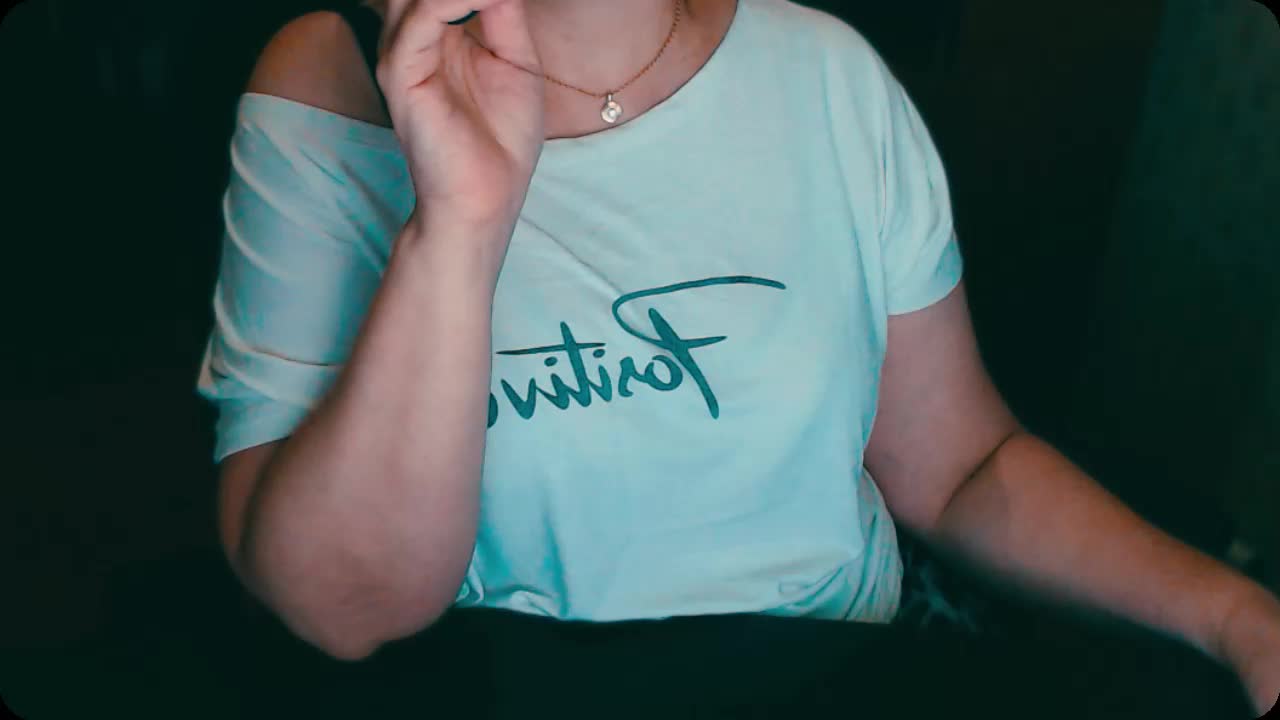 Alisa1917 Adult Chat September 19, 2025