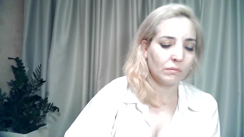 mariska-kiska Adult Chat September 19, 2025