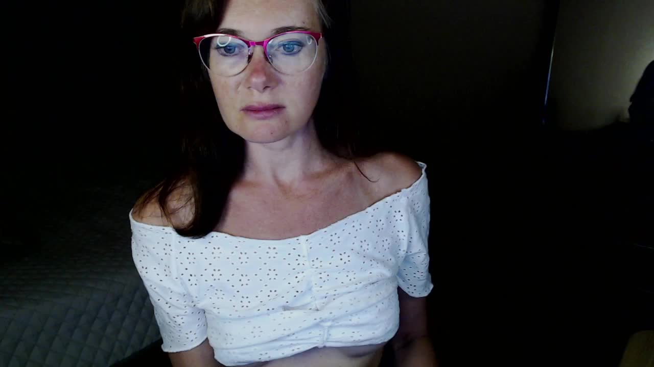 Viorica Adult Chat September 19, 2025