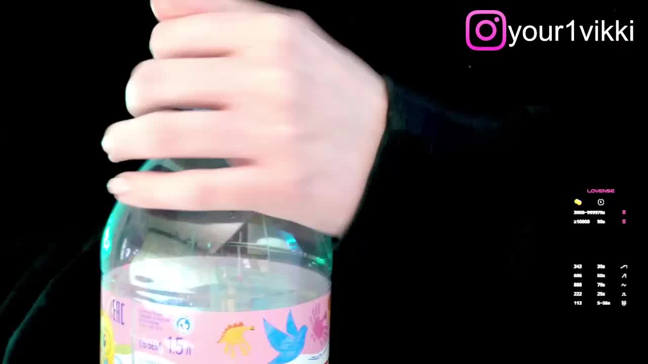 VikkiExtraCheese Adult Chat September 19, 2025