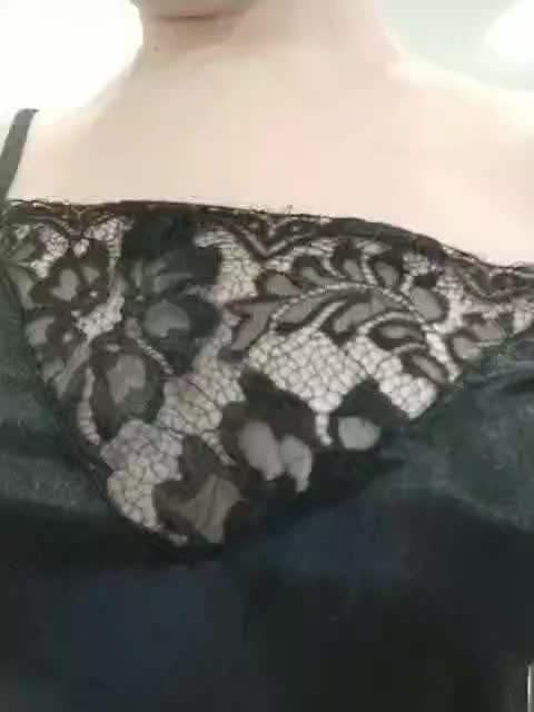 Valeria777161 Adult Chat September 19, 2025