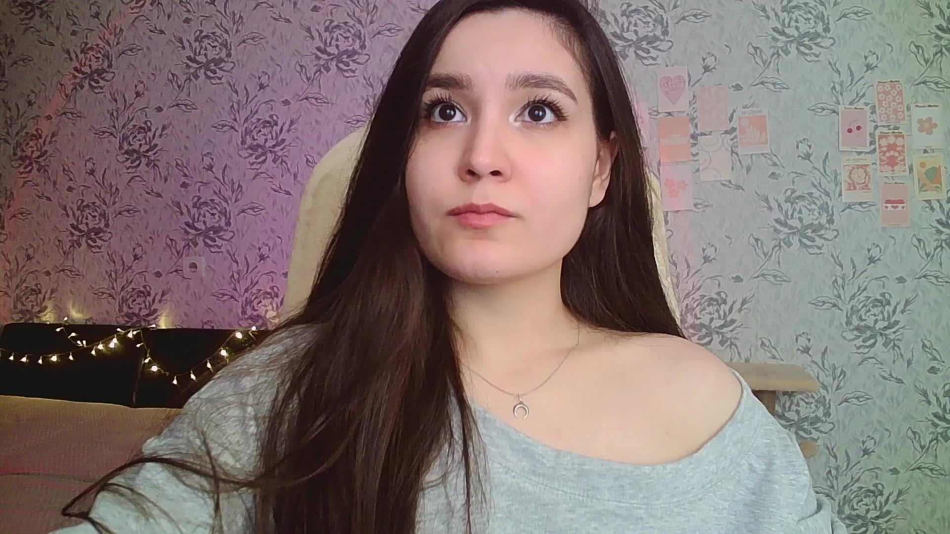 annie-fleur Adult Chat September 19, 2025