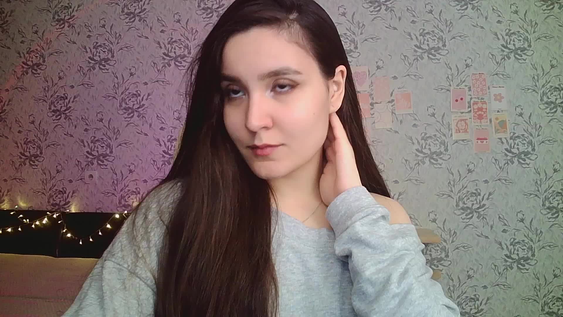 annie-fleur Adult Chat September 19, 2025