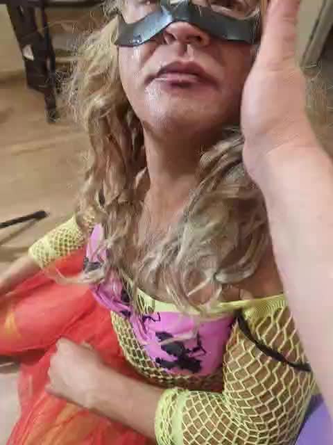 Dooomina35 Adult Chat September 19, 2025