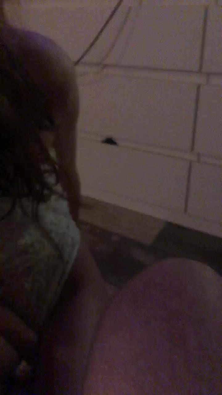 squirtproo Adult Chat September 19, 2025