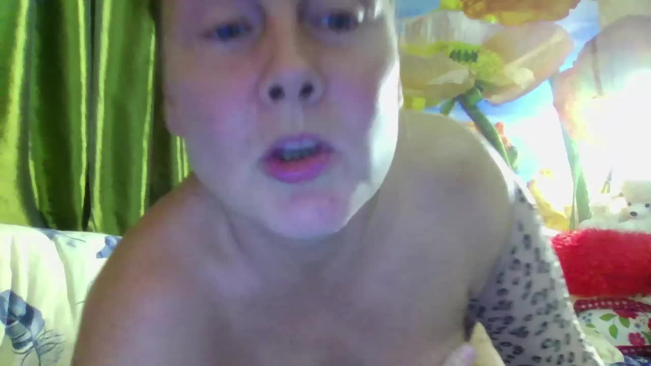 Aktriska Adult Chat September 19, 2025