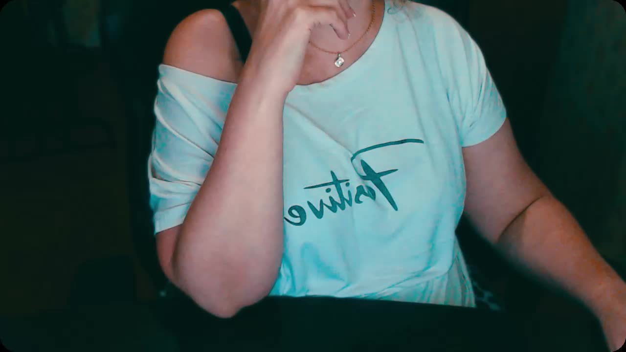 Alisa1917 Adult Chat September 19, 2025