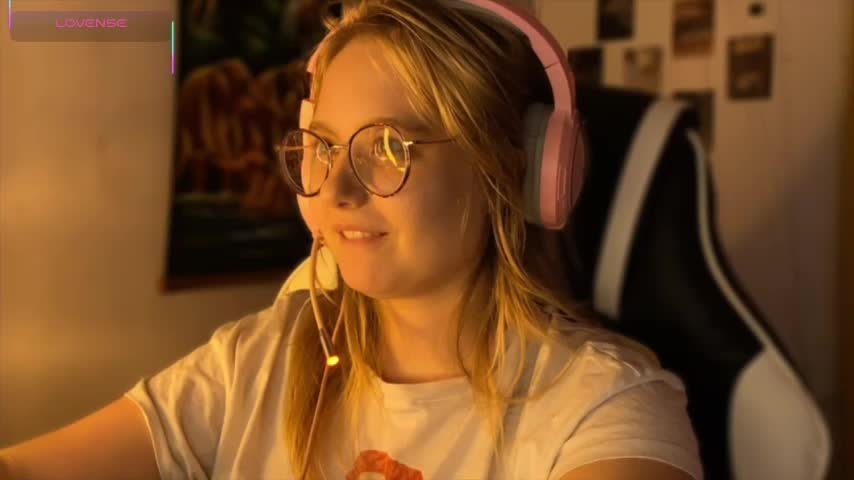 JacyWinslat Adult Chat September 19, 2025