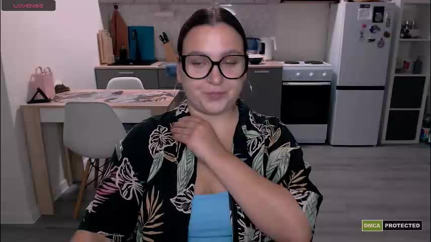 chloe_x_ Adult Chat September 19, 2025
