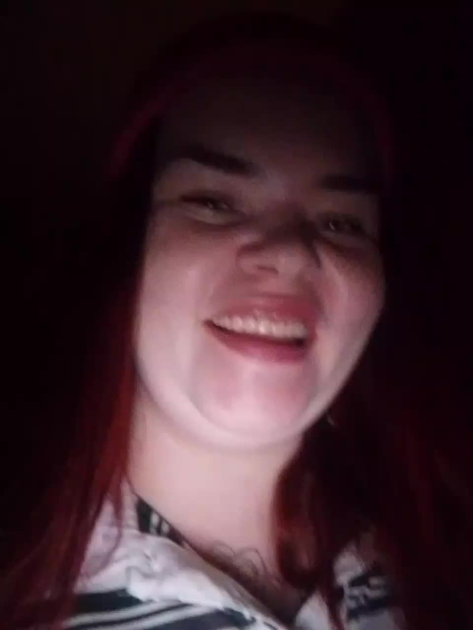 AliceFoxy777 Adult Chat September 19, 2025