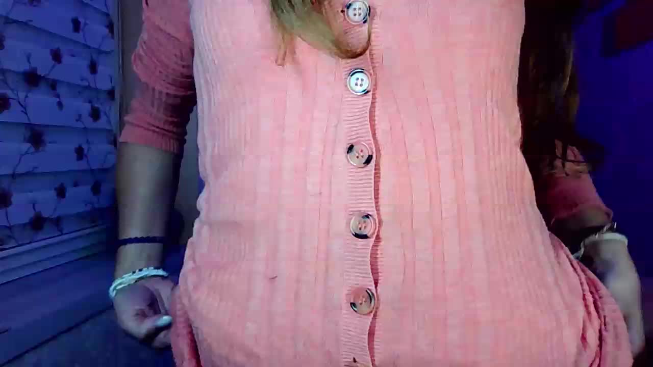 smilesss Adult Chat September 19, 2025