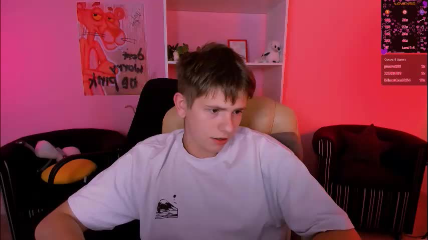 juli_kisss Adult Chat September 19, 2025