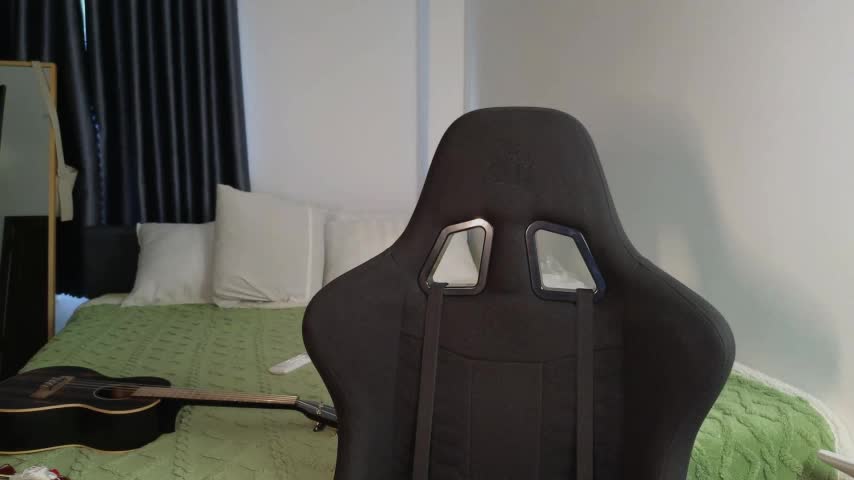 VanessaBayer2 Adult Chat September 19, 2025