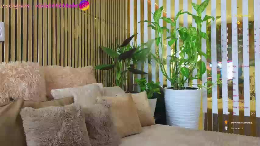 -Violettttta- Adult Chat September 19, 2025