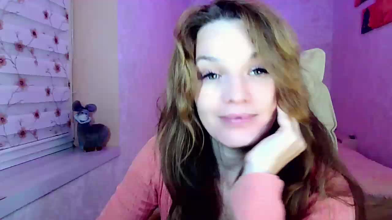 smilesss Adult Chat September 19, 2025