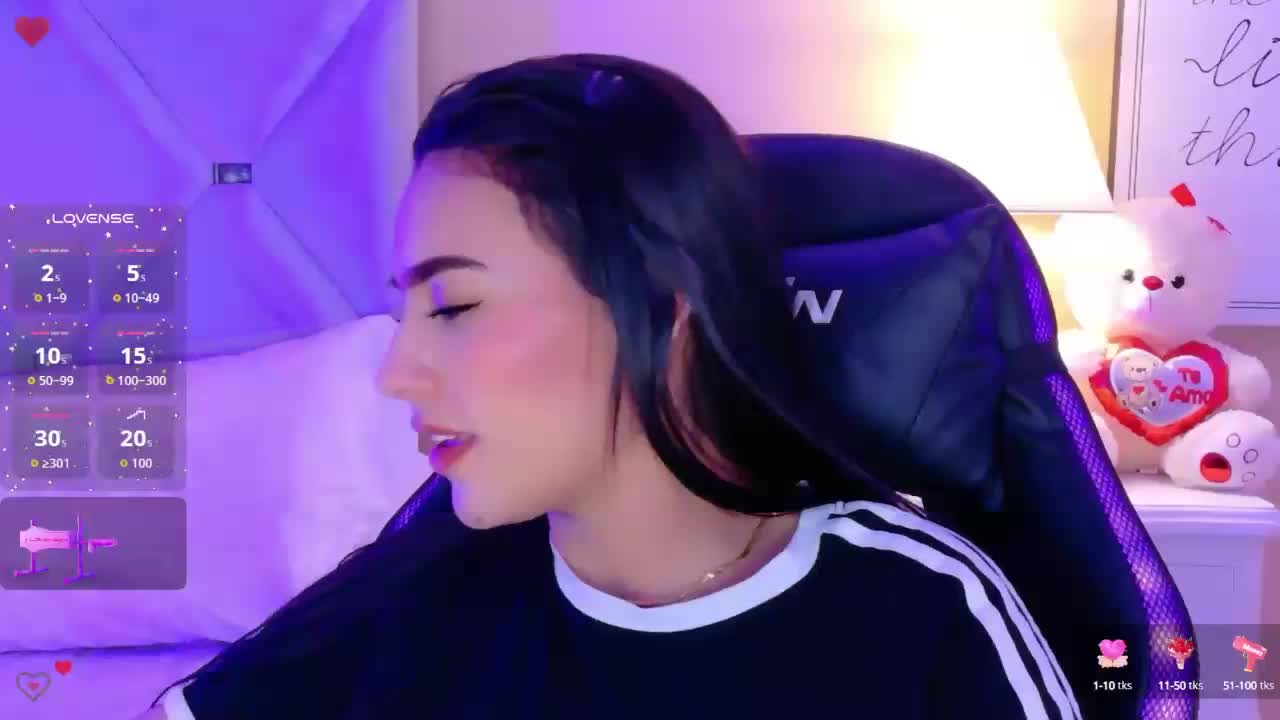 IsaValencia Adult Chat September 19, 2025