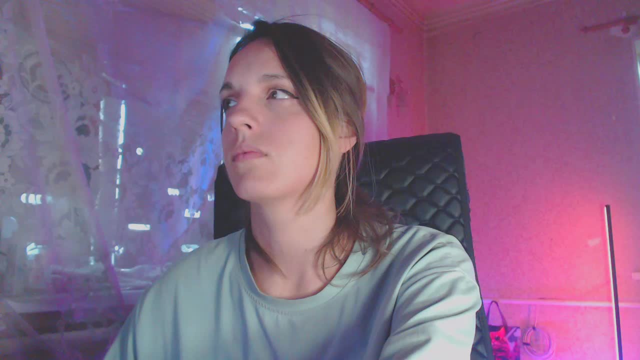 Babymuro4ka Adult Chat September 19, 2025