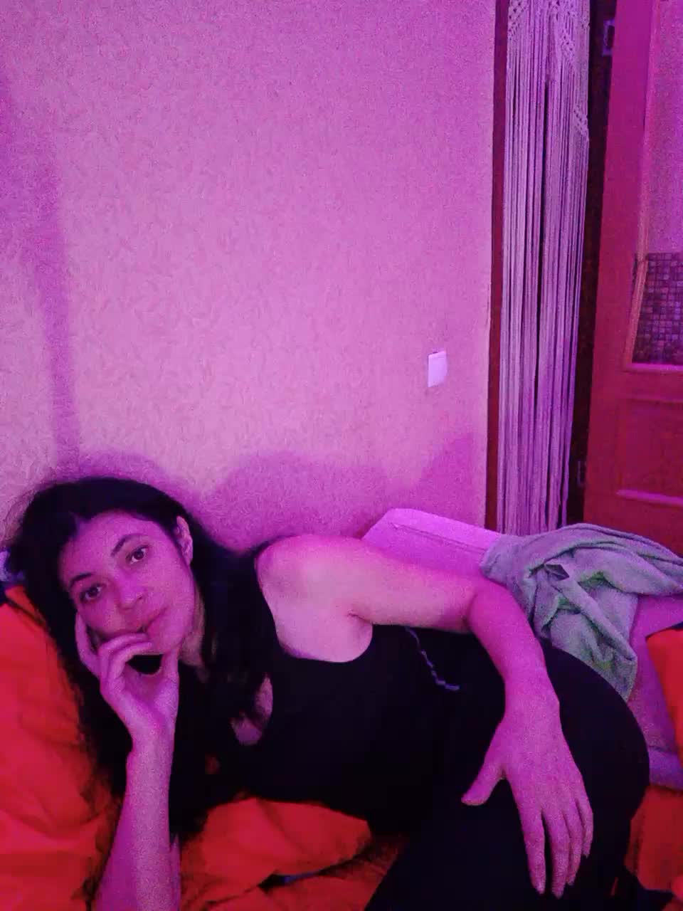 Vitaminka0572 Adult Chat September 19, 2025